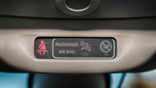 How much does it cost to fix airbag light