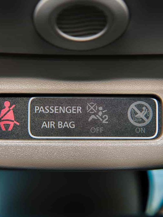 How Much Does It Cost To Fix Airbag Light? [ Here’s The Answer ]