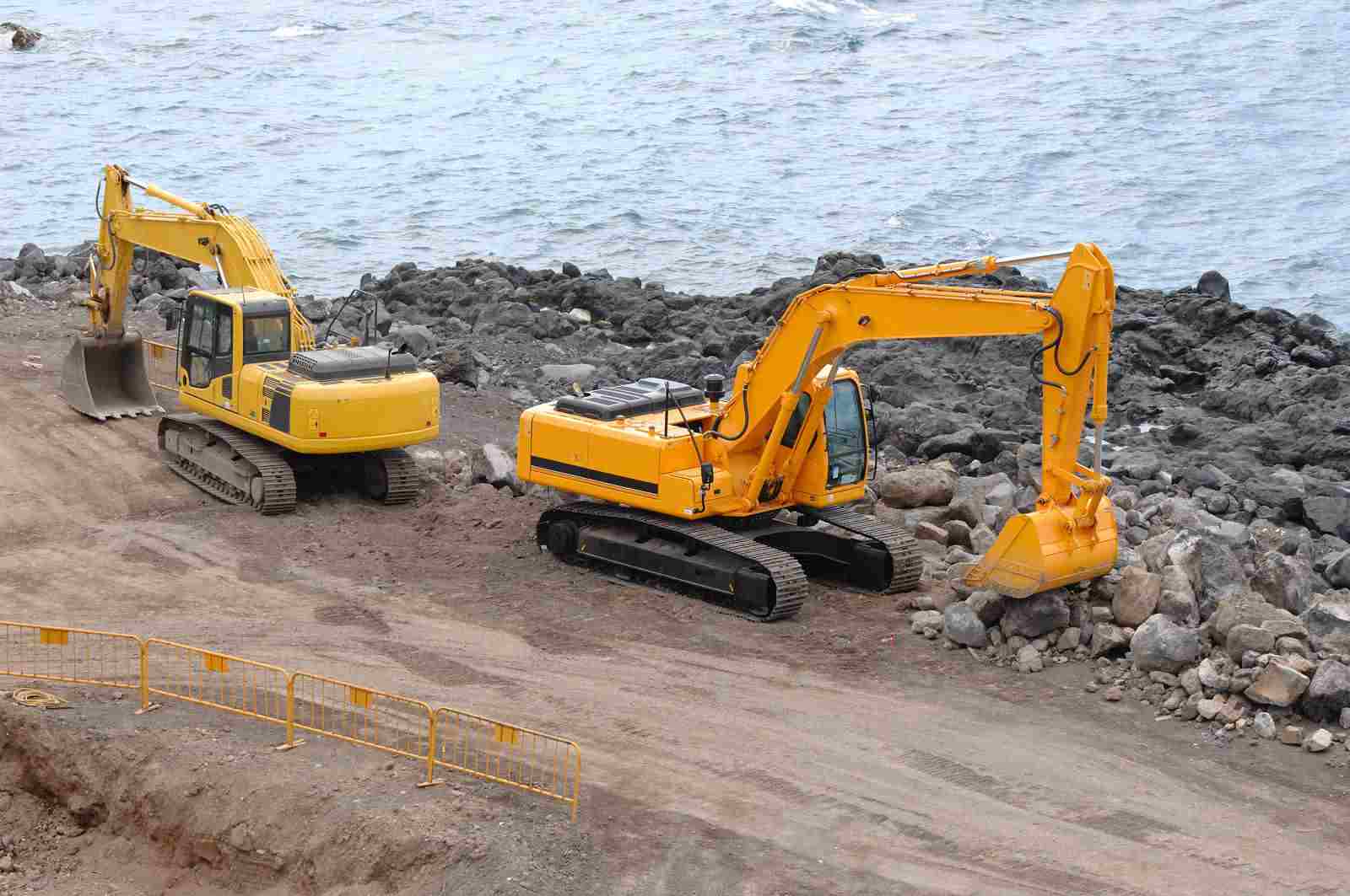 Hydraulic excavators