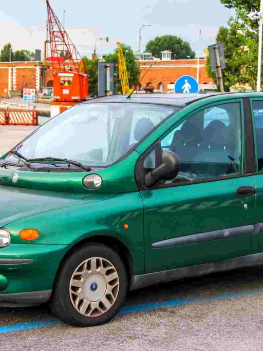 15 Ugliest Cars of All Time That You Should See [ 2022 ]